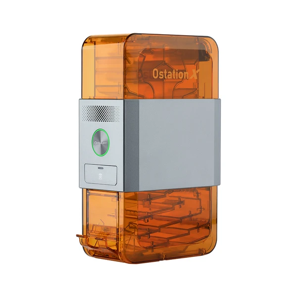 Olight Ostation X AAA Vue de face, orange et gris, chargeur de batterie intelligent et organisateur de piles pour la maison ou le bureau