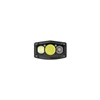 Lampe frontale noire avec trois ampoules LED puissantes sur fond blanc