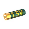 Pile AA 1,5V rechargeable, or et verte, isolée sur fond blanc.