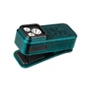 Lampe clipable Olight Oclip verte avec motifs gravés et port de charge USB, idéale pour la randonnée et le camping