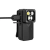 Lampe clip Olight Oclip 2 Ultra Premium noire en charge USB-C de profil pour éclairage mains libres EDC