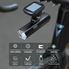 Éclairage vélo LED puissant 1600 lumens avec support GPS Garmin, étanche IPX6 et autonomie 15h.