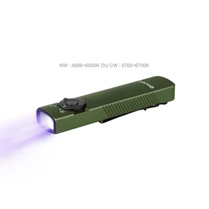 Lampe de poche EDC plate Olight Arkfeld en aluminium vert olive avec lumière UV et blanche.