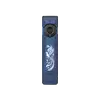 Lampe torche Olight Arkfeld Ultra bleue avec gravure de phénix, vue de face, idéale pour le transport quotidien EDC