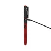 Stylo lampe Olight Open 3 rouge et noir en charge USB-C sur fond blanc pour écriture et EDC quotidien