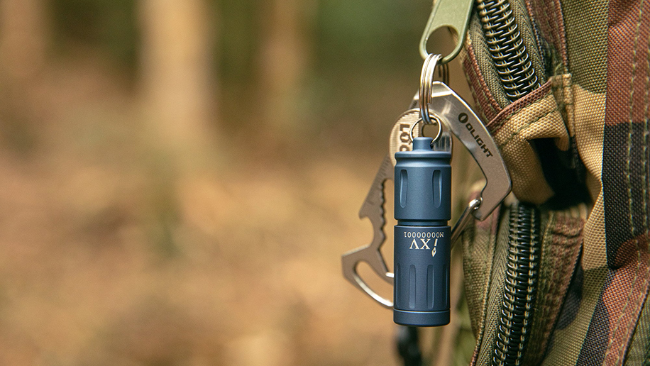 petite lampe porte-clé vous aider à traverser dans la nuit