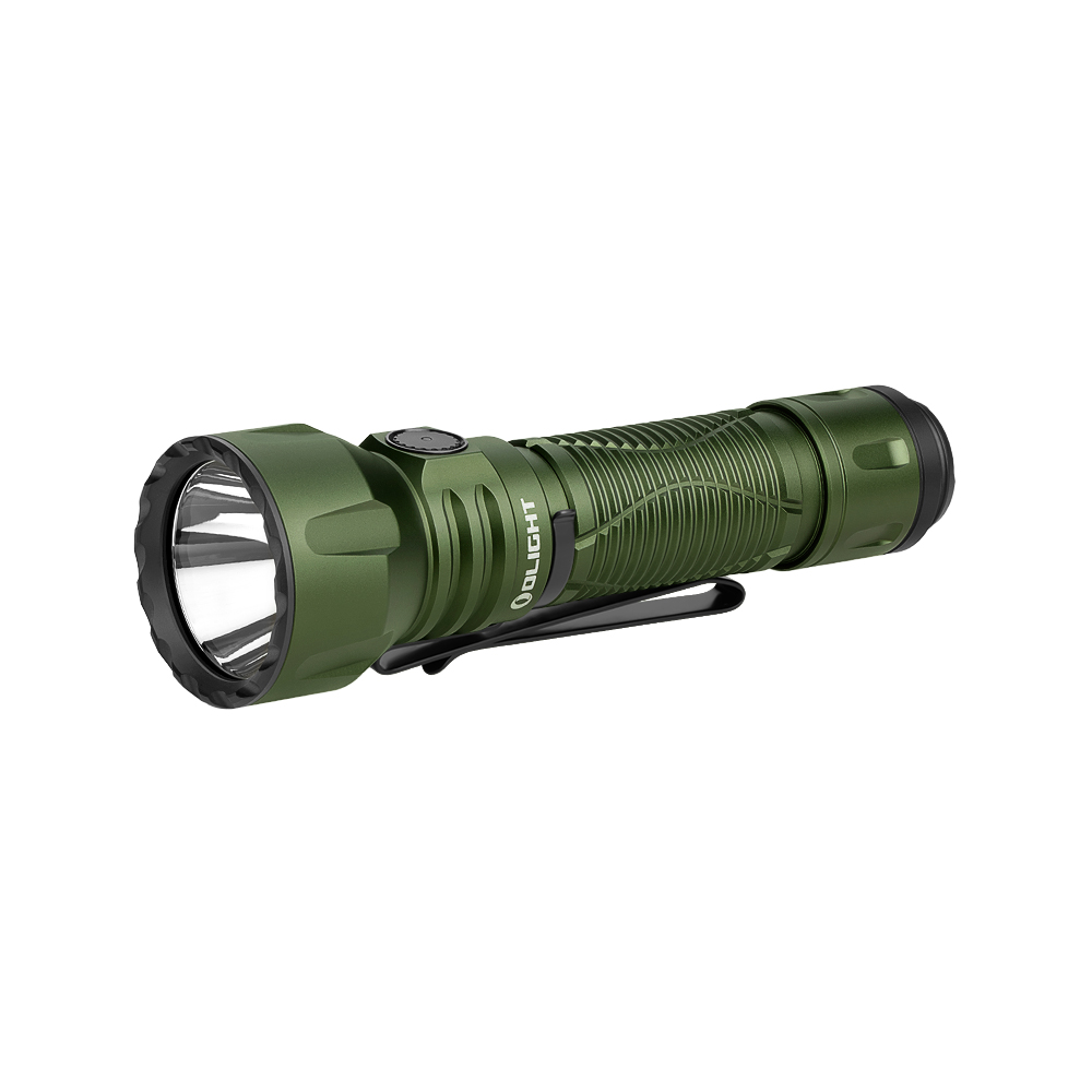 Lampe torche tactique Olight verte avec clip noir sur fond blanc