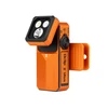 Lampe de poche EDC Olight Oclip 2 Ultra orange avec clip de fixation rotatif sur fond blanc