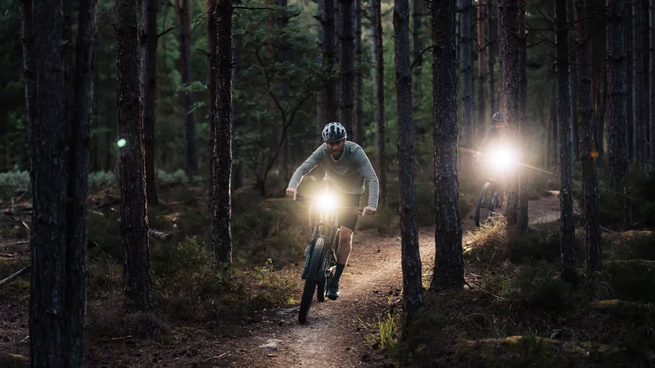 Guide d'achat Soldes d'Hiver : Équipez-vous pour le sport nocturne